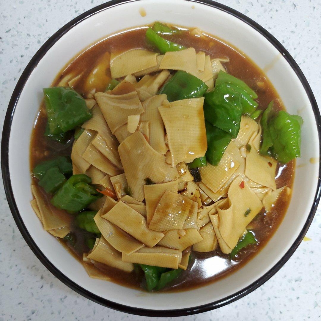 尖椒炒豆皮➕灵魂汤汁