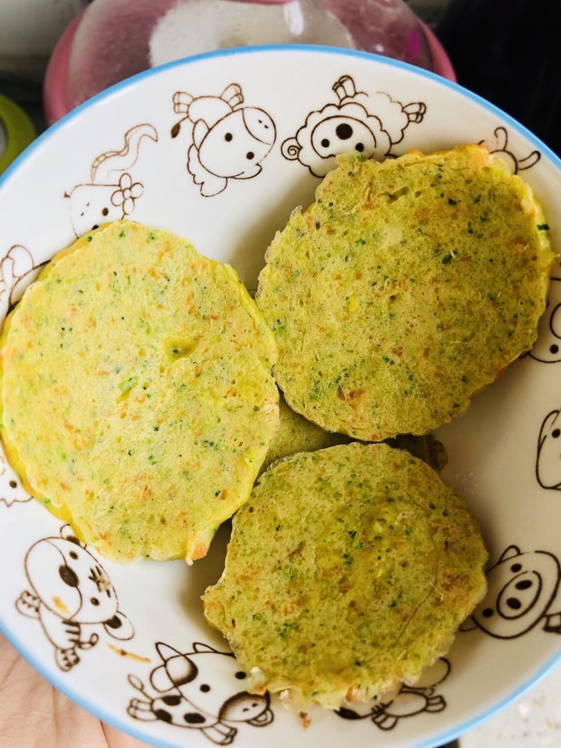 西兰花鸡蛋饼（宝宝辅食）