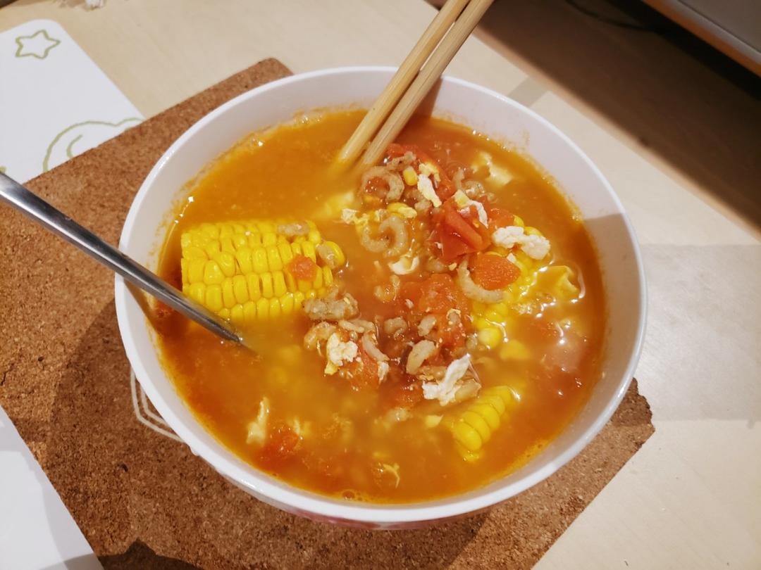 减脂低碳番茄虾仁玉米汤