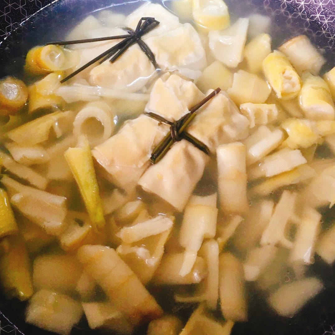 春笋咸肉百叶包