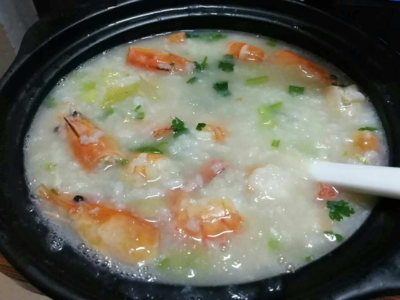 正宗潮汕虾蟹砂锅粥