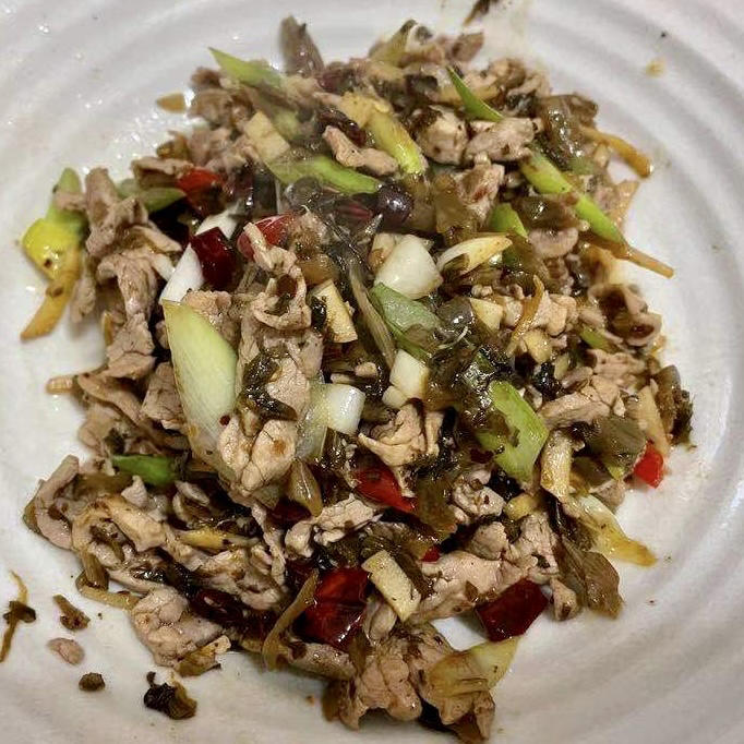 云南风味腌菜炒肉