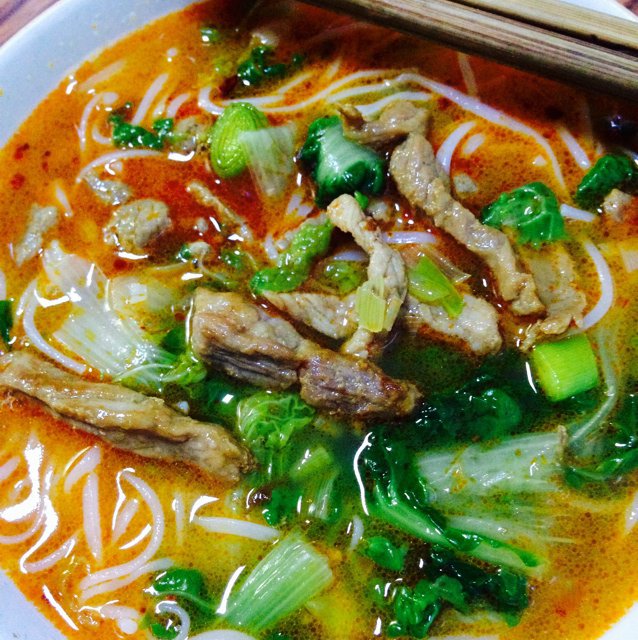 麻辣肉丝面