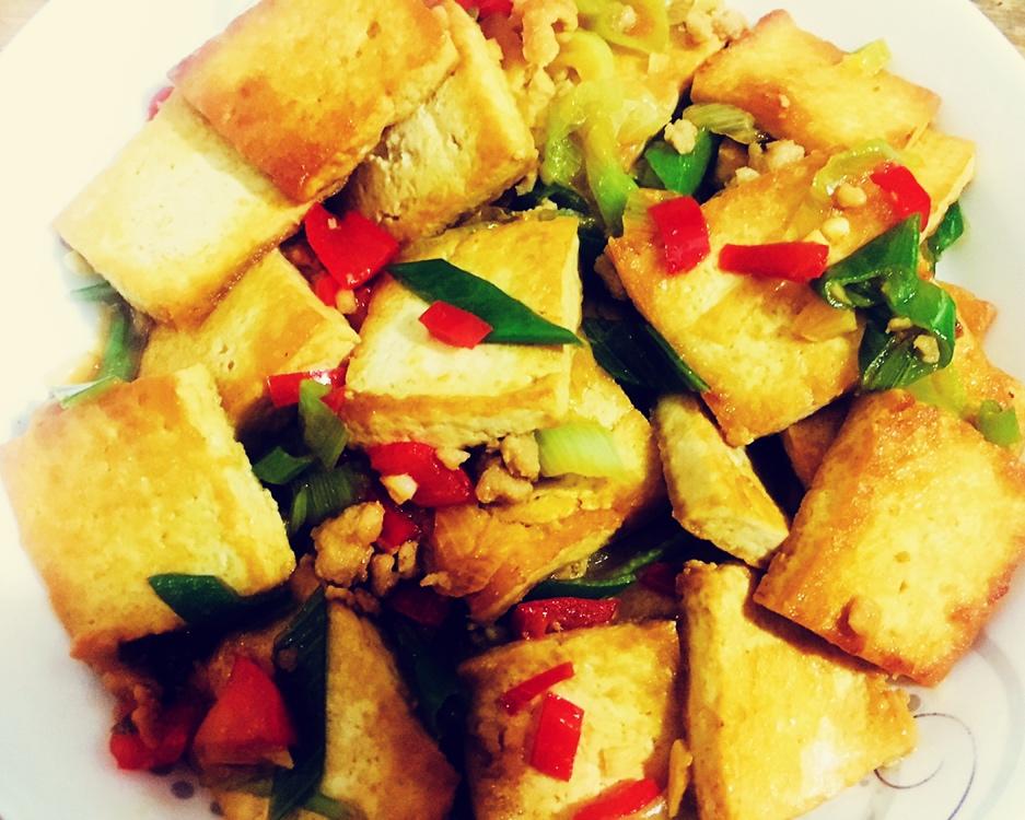 大葱肉末煎豆腐的做法