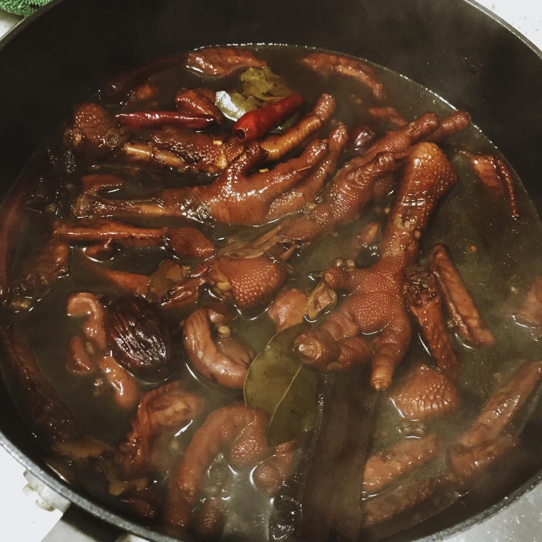 香辣卤鸡爪