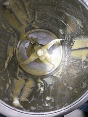 不锈钢锅的清洁神器                    🌟纯天然 🌟                   浓缩柠檬清洁膏的做法 步骤3