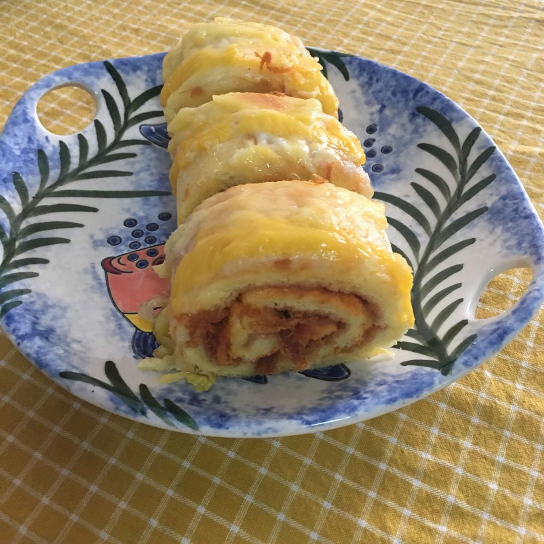 奶酪沙拉肉松蛋糕卷（奶酪与蛋糕的邂逅）