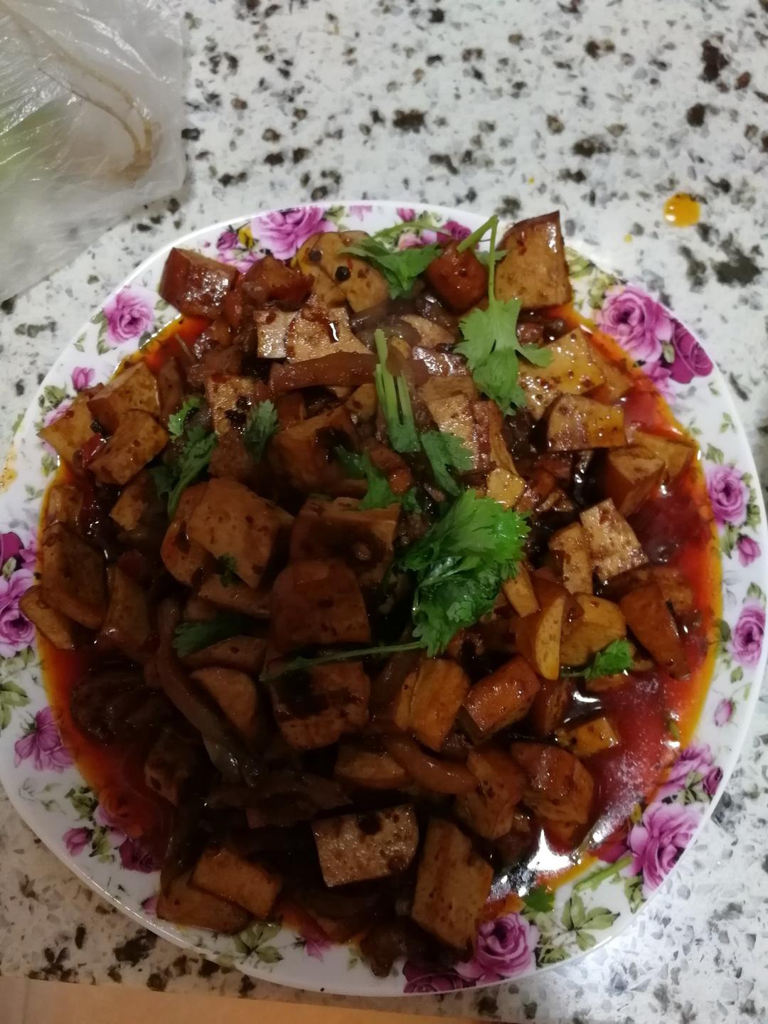 下饭神器---老干妈炒香干