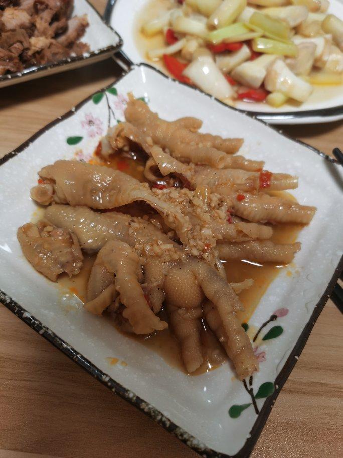 酸辣无骨鸡爪
