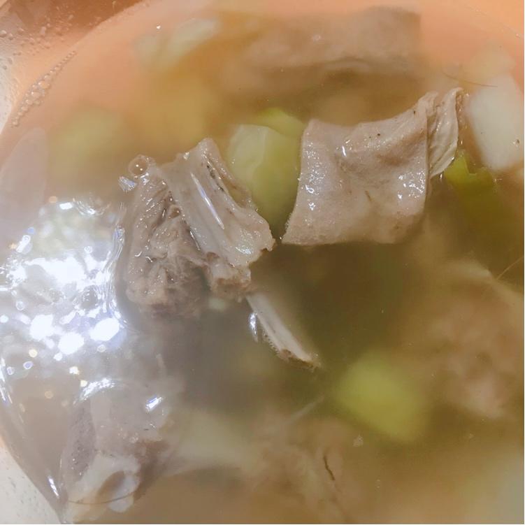 羊排萝卜汤
