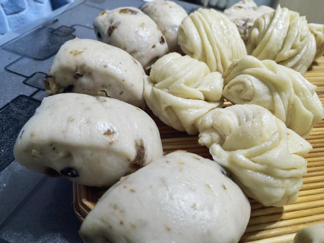 葡萄干馒头