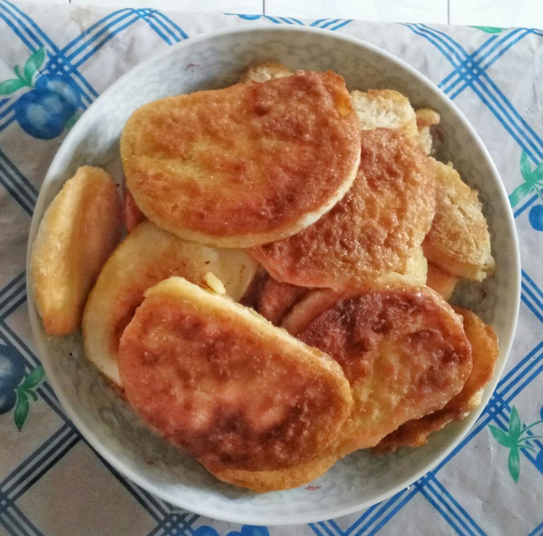 鸡蛋煎馒头片
