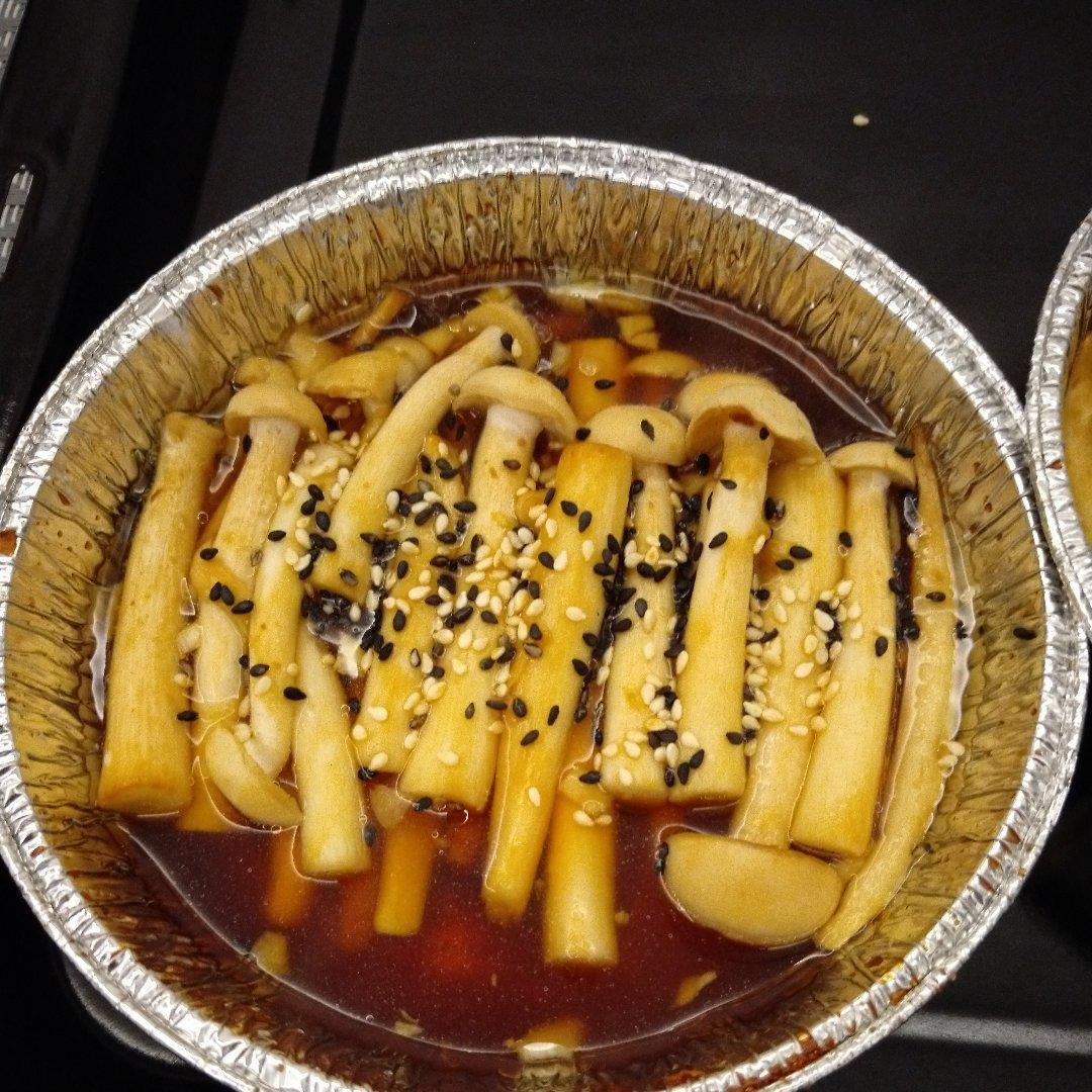 简便容易无技巧 锡纸盒烤菌菇(金针菇、海鲜菇)
