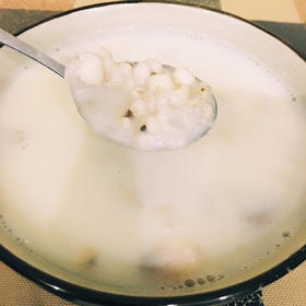 鲜芋薏仁牛奶