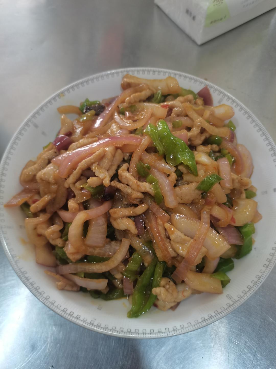 洋葱炒肉（宝宝爱吃）