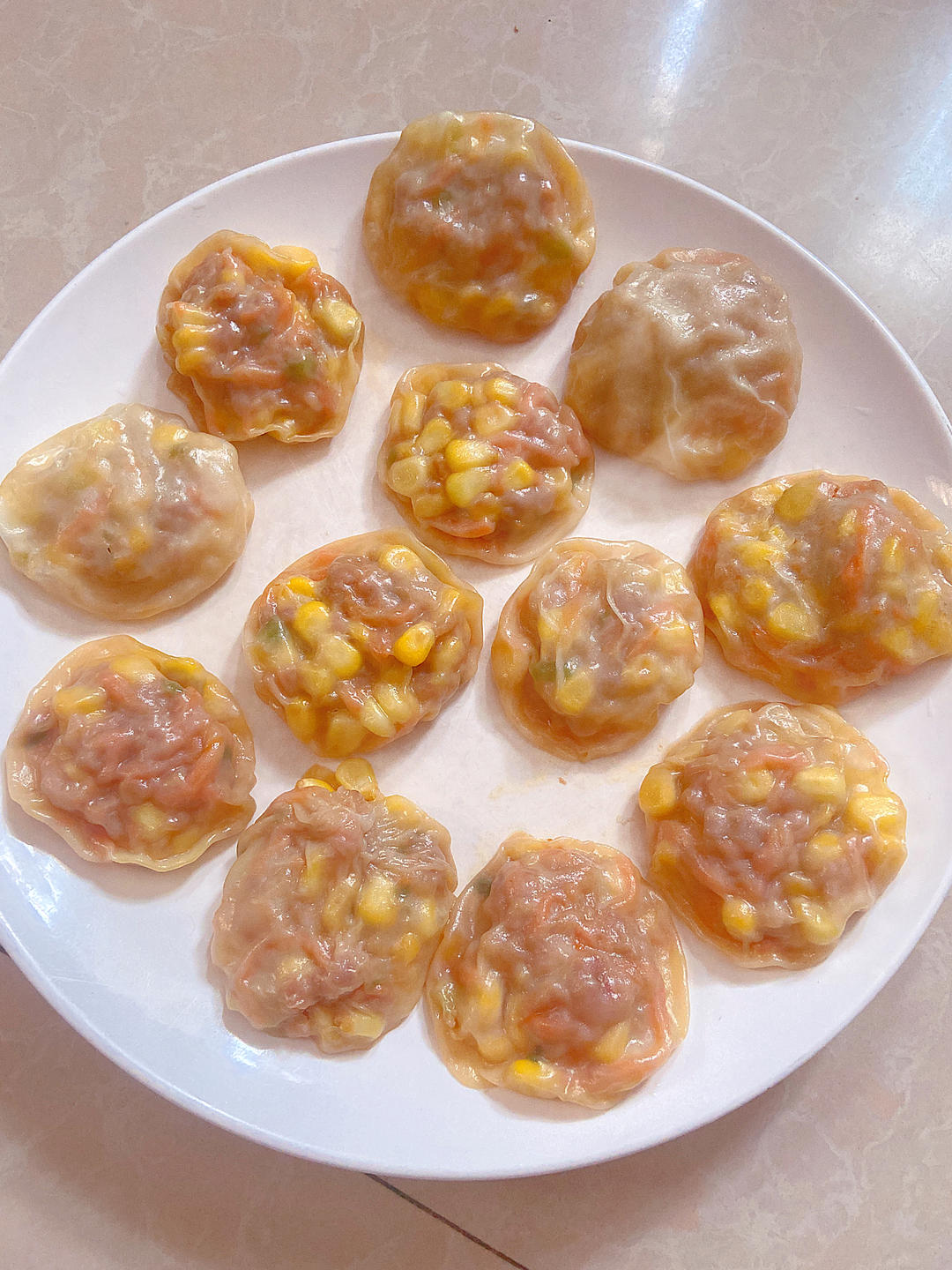 胡萝卜鲜肉玉米饼