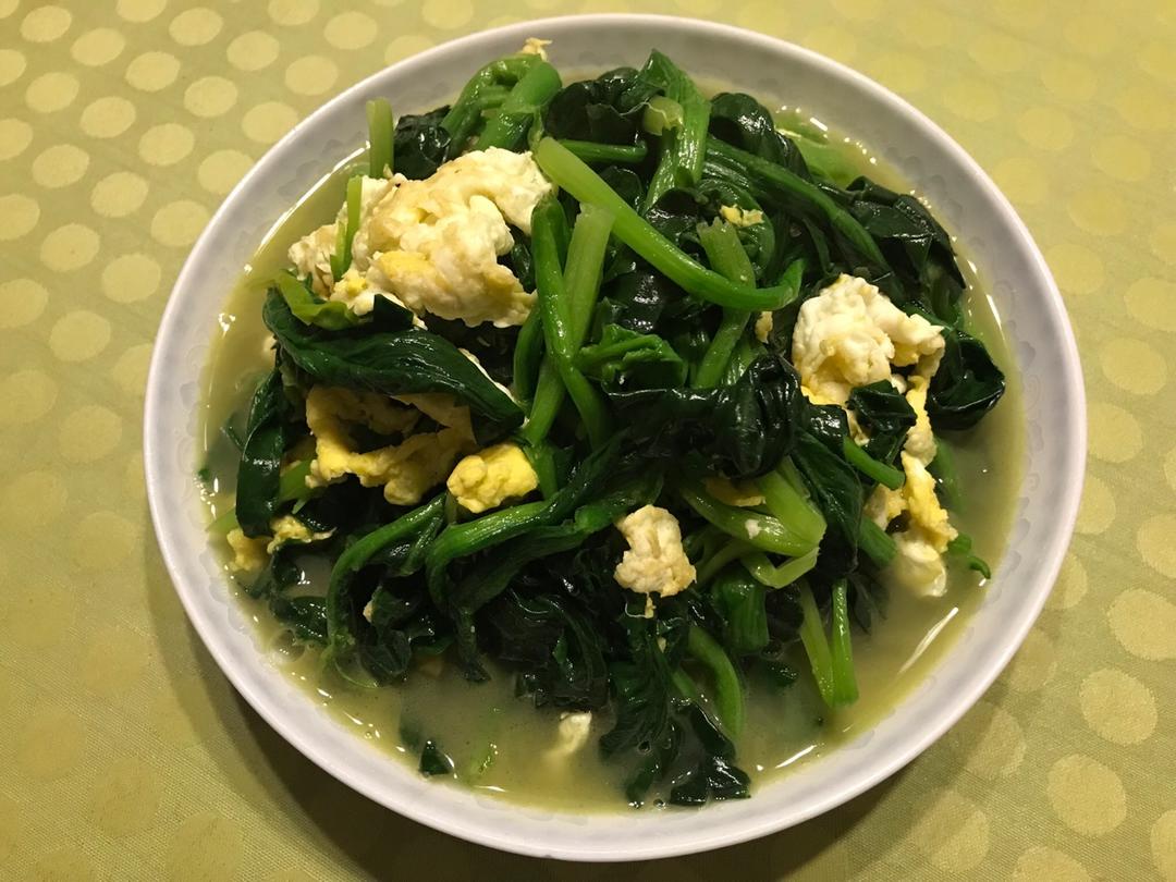 菠菜炒鸡蛋