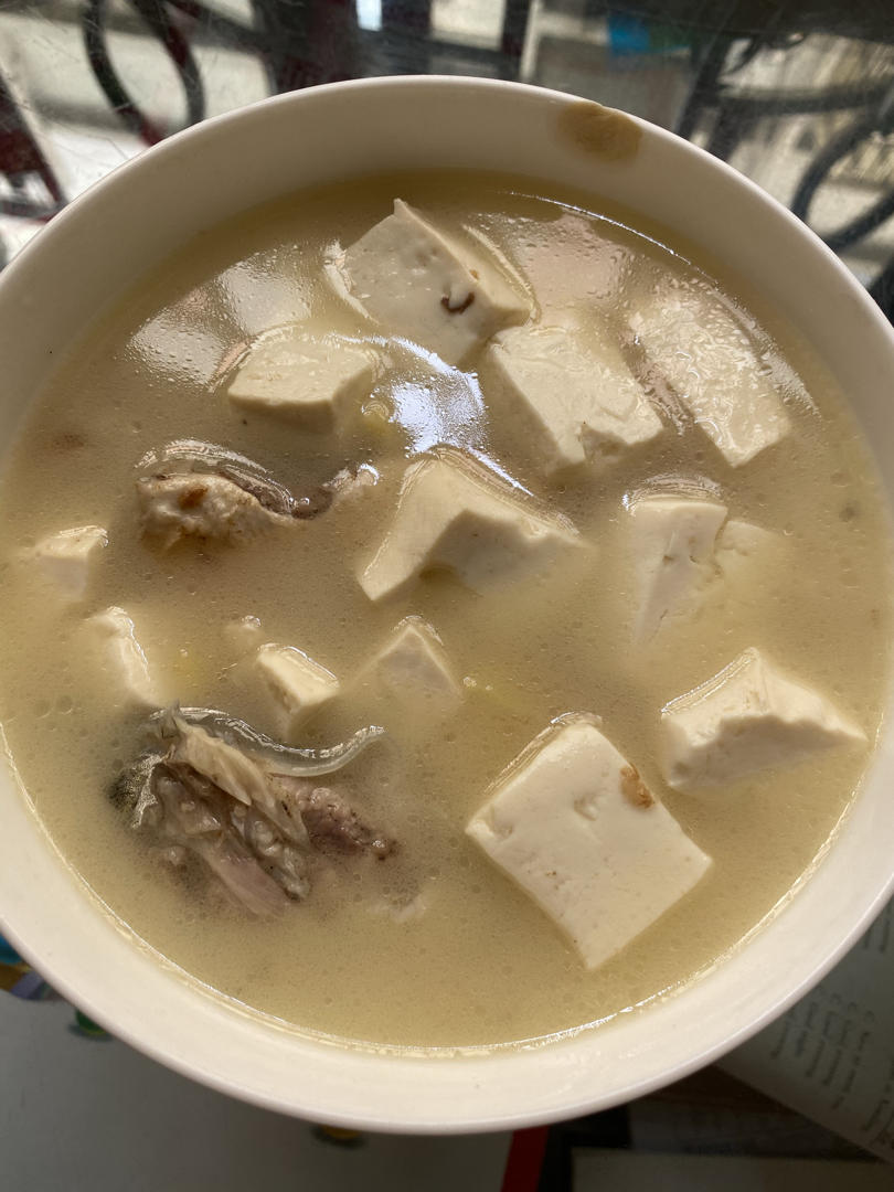 鱼头豆腐汤