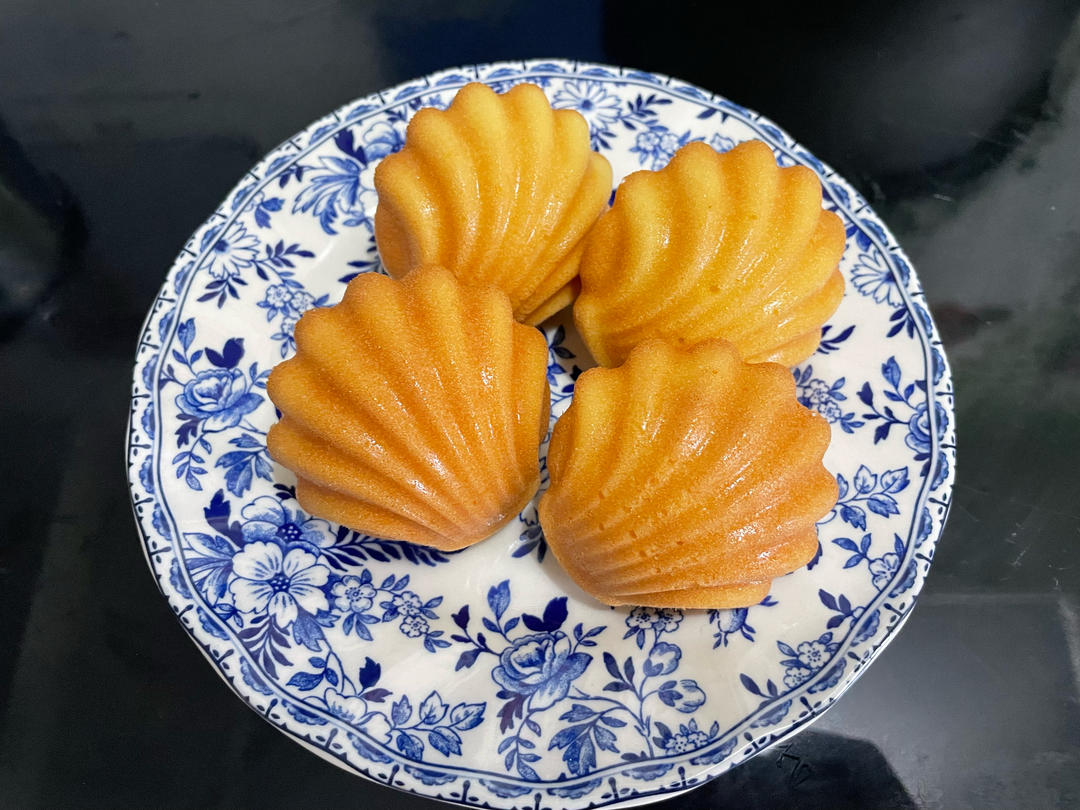 浑身文艺气质的甜点——柠檬玛德琳