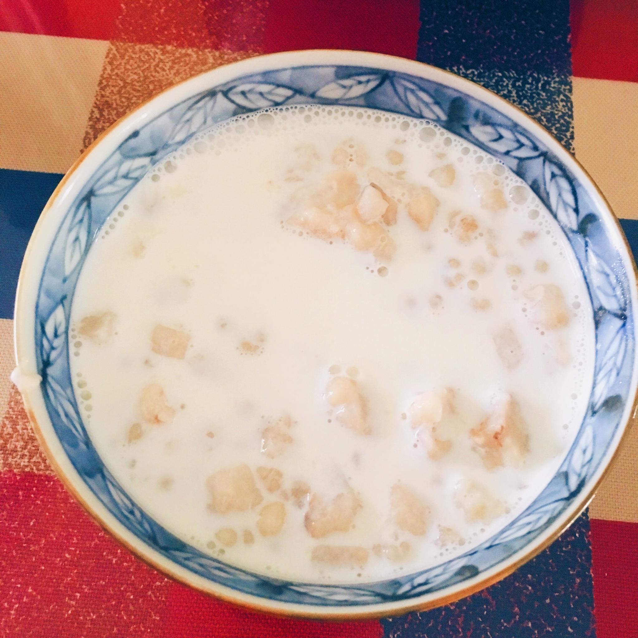 鲜芋薏仁牛奶的做法