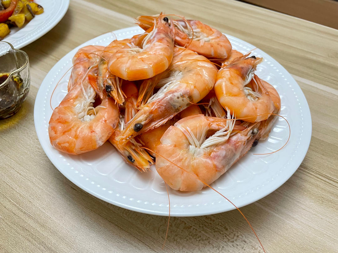 最简单的煮虾方法（超鲜甜）