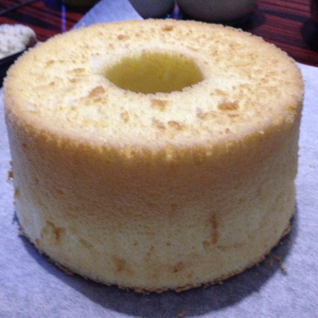 超简单完美戚风蛋糕（6寸2蛋）附打发、翻拌、脱模视频