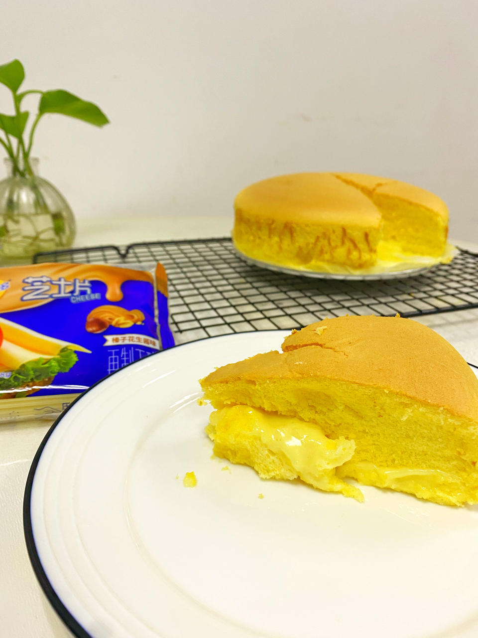 榛子味芝士流心蛋糕