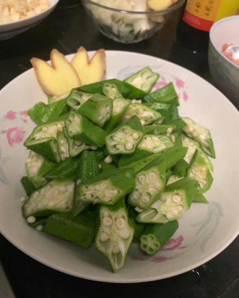 秋葵炒肉