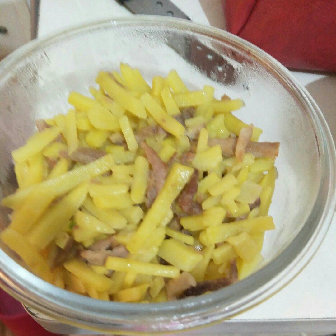 土豆炒肉丝
