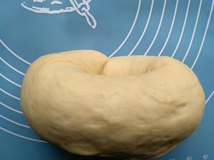 豆沙吐司（面包机版）的做法 步骤5