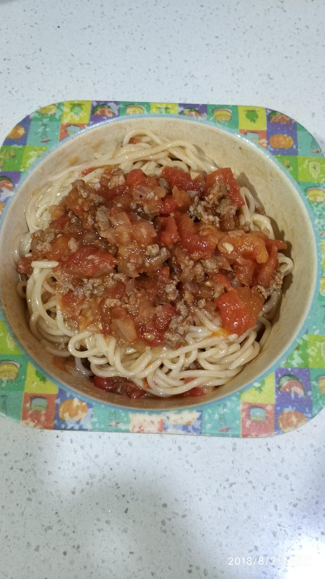 番茄肉酱面