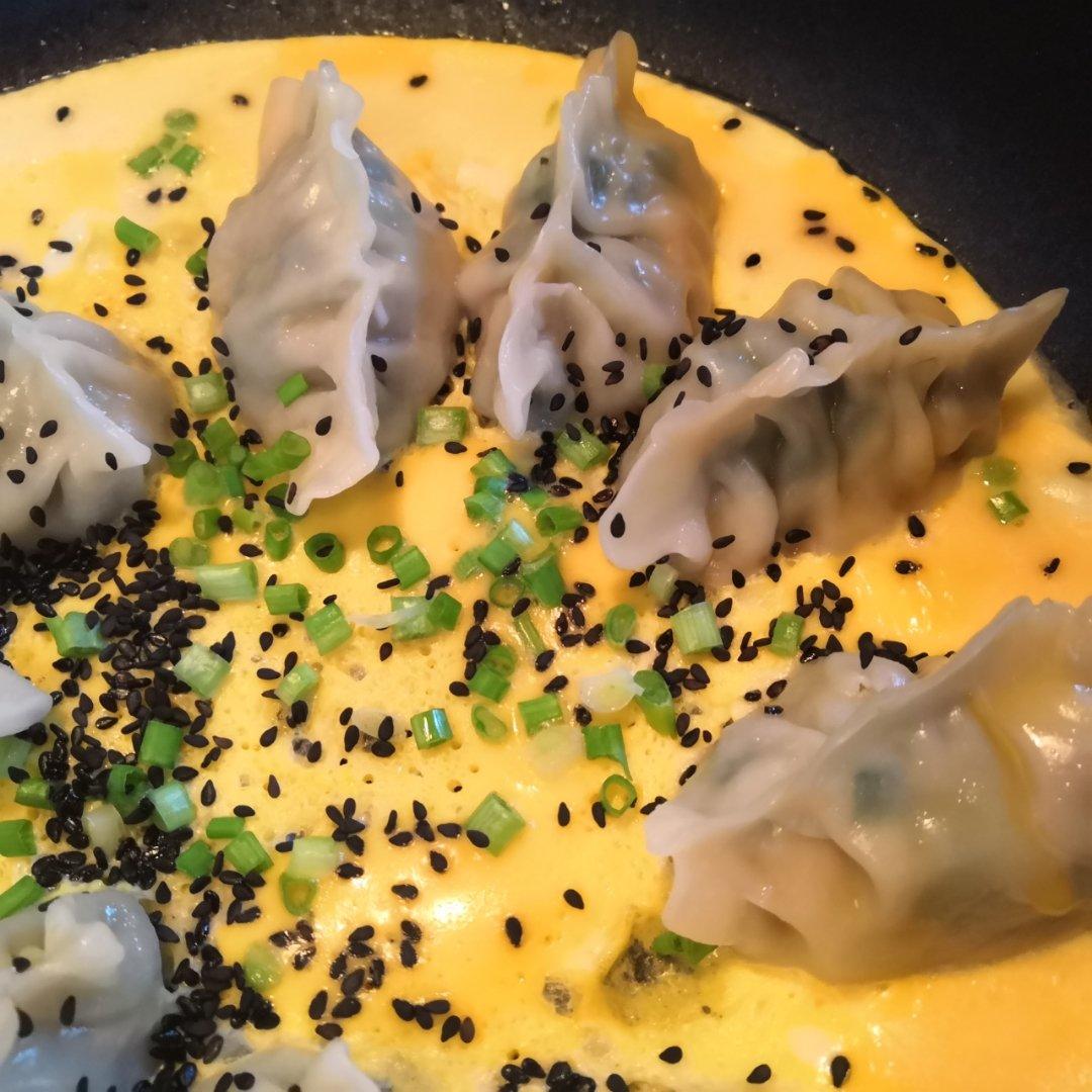 懒人快手抱蛋煎饺