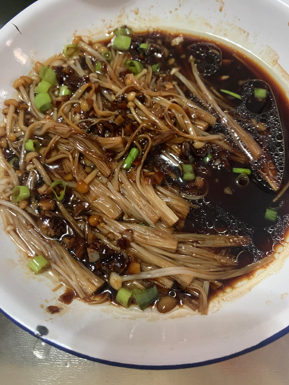 超级下饭的蒜蓉金针菇！好吃到爆