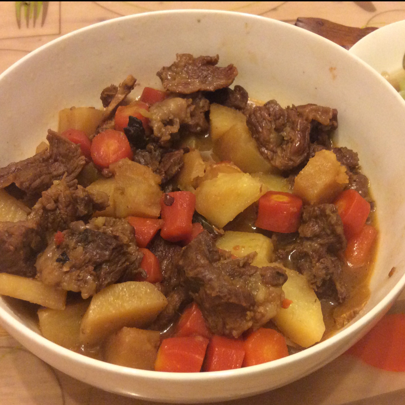 胡萝卜土豆烧牛腩