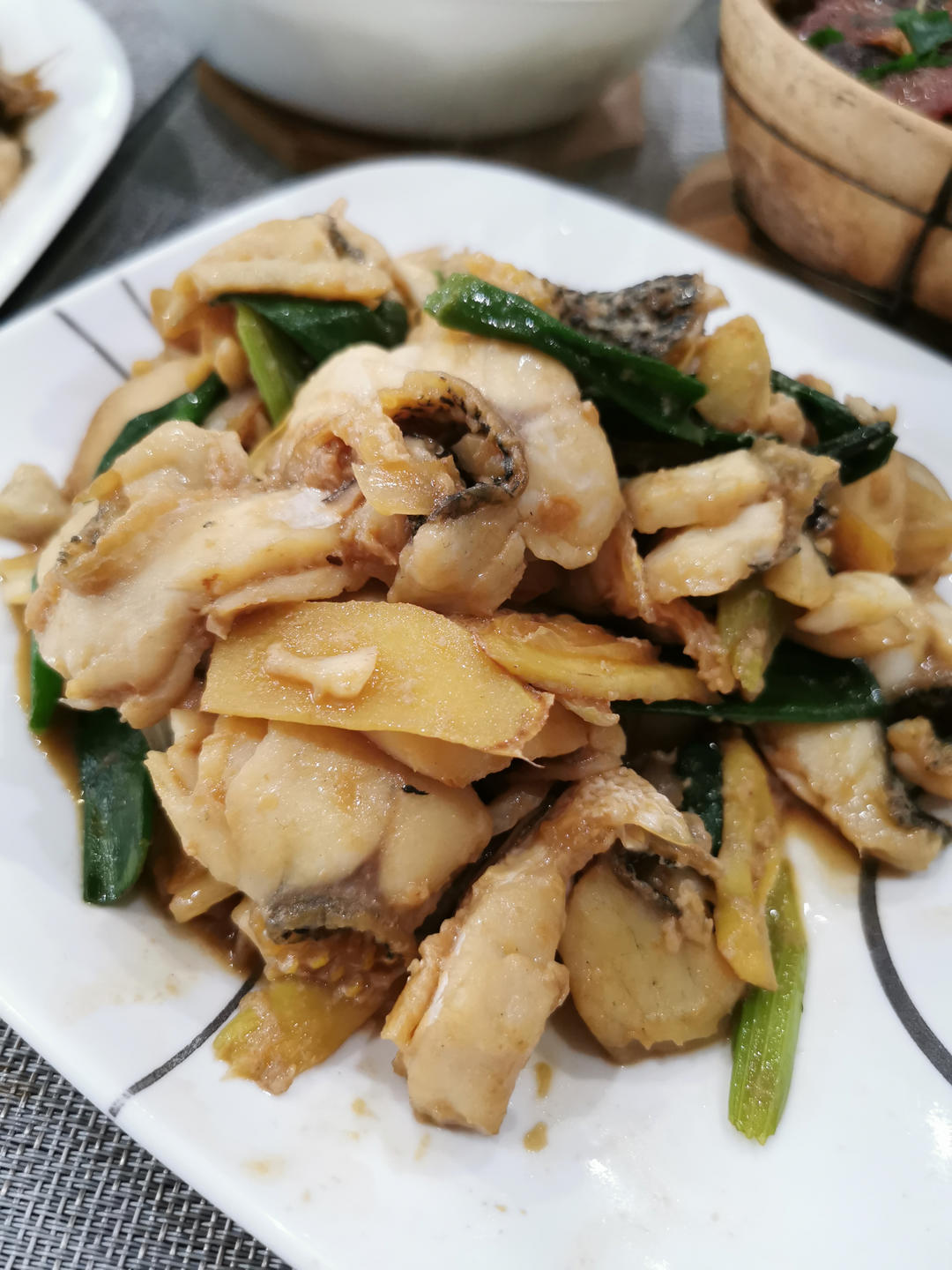 爆炒鱼片