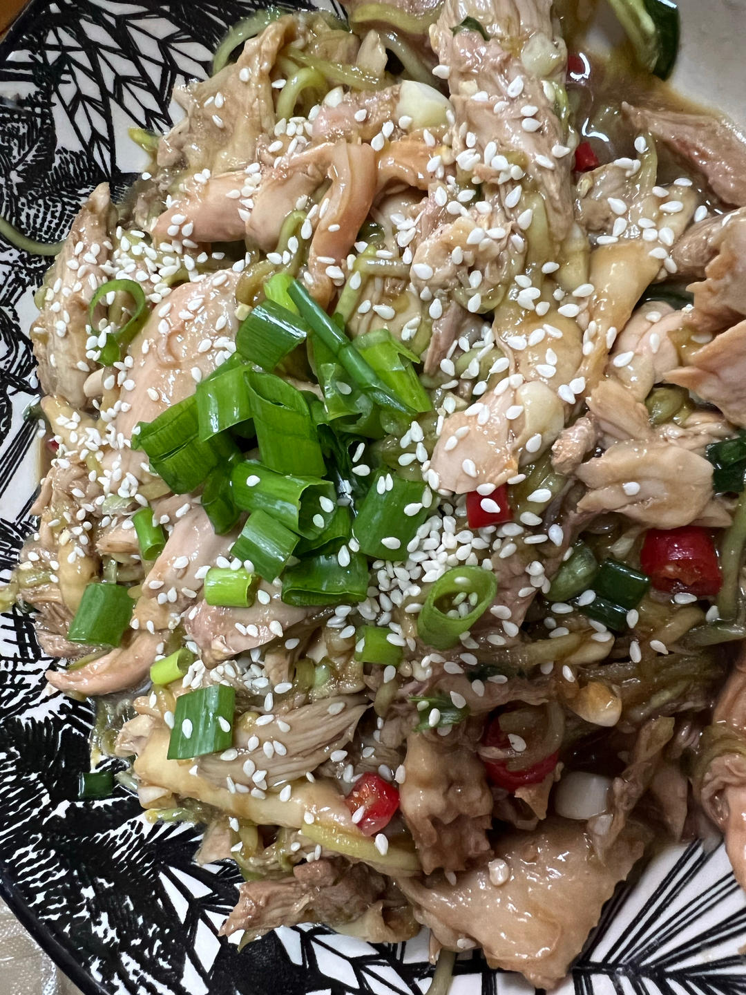 凉拌手撕鸡肉