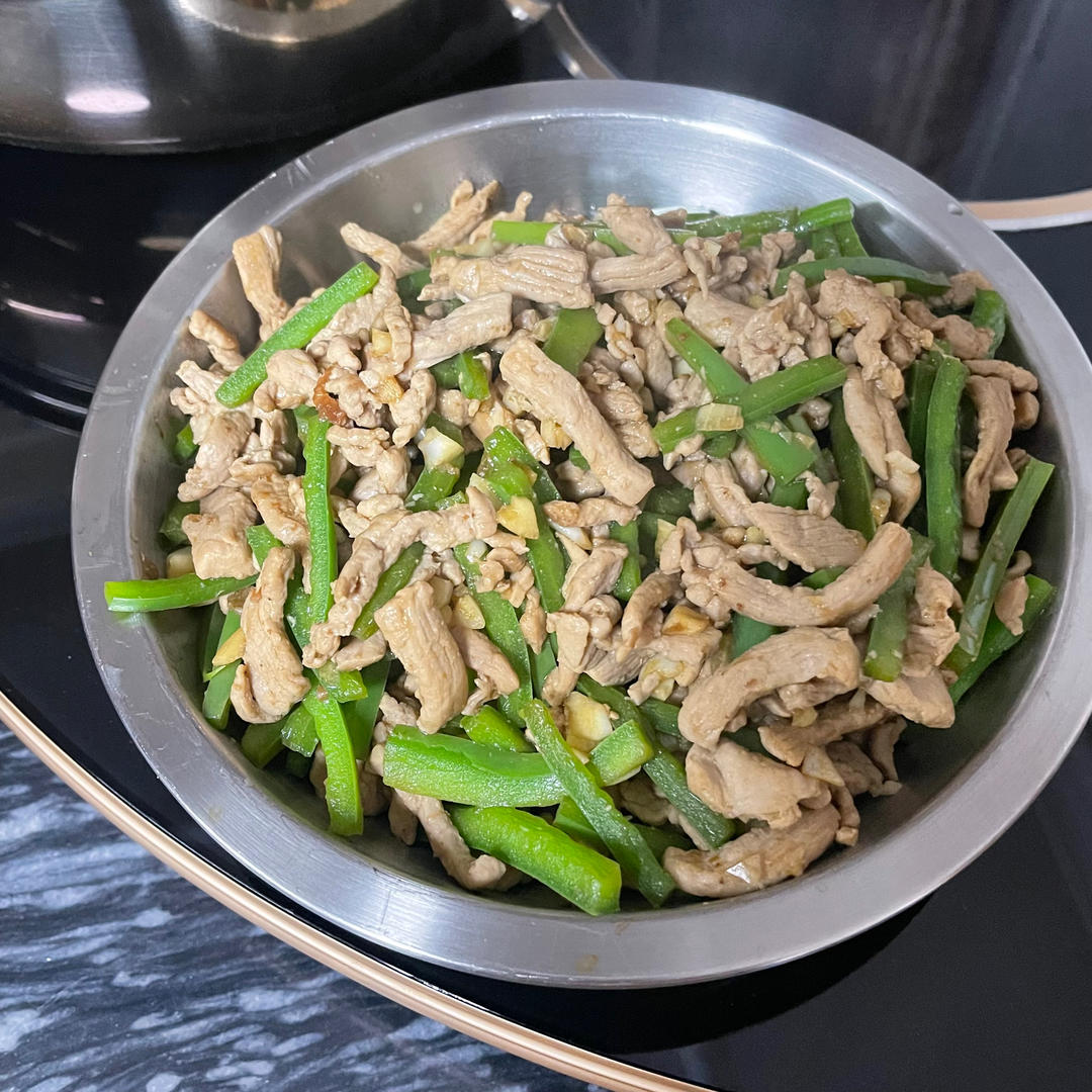 青椒炒肉丝
