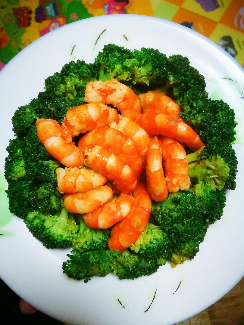 西兰花炒鲜虾仁