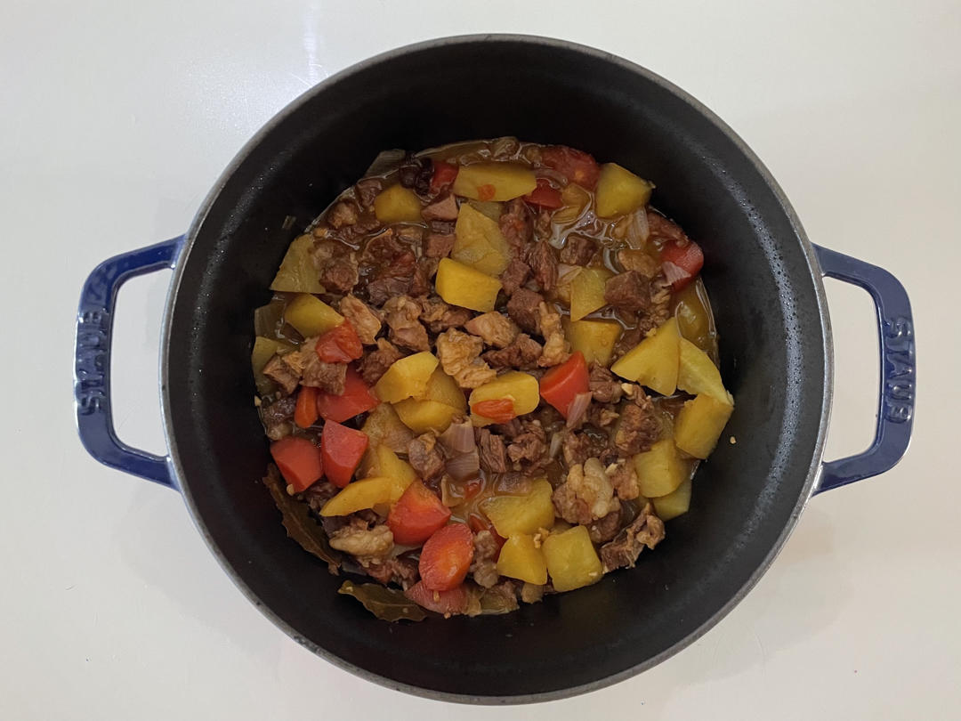 番茄土豆炖牛腩