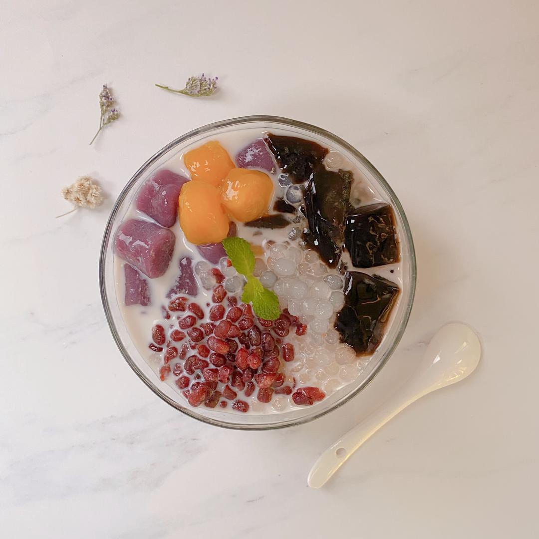 手工芋圆烧仙草