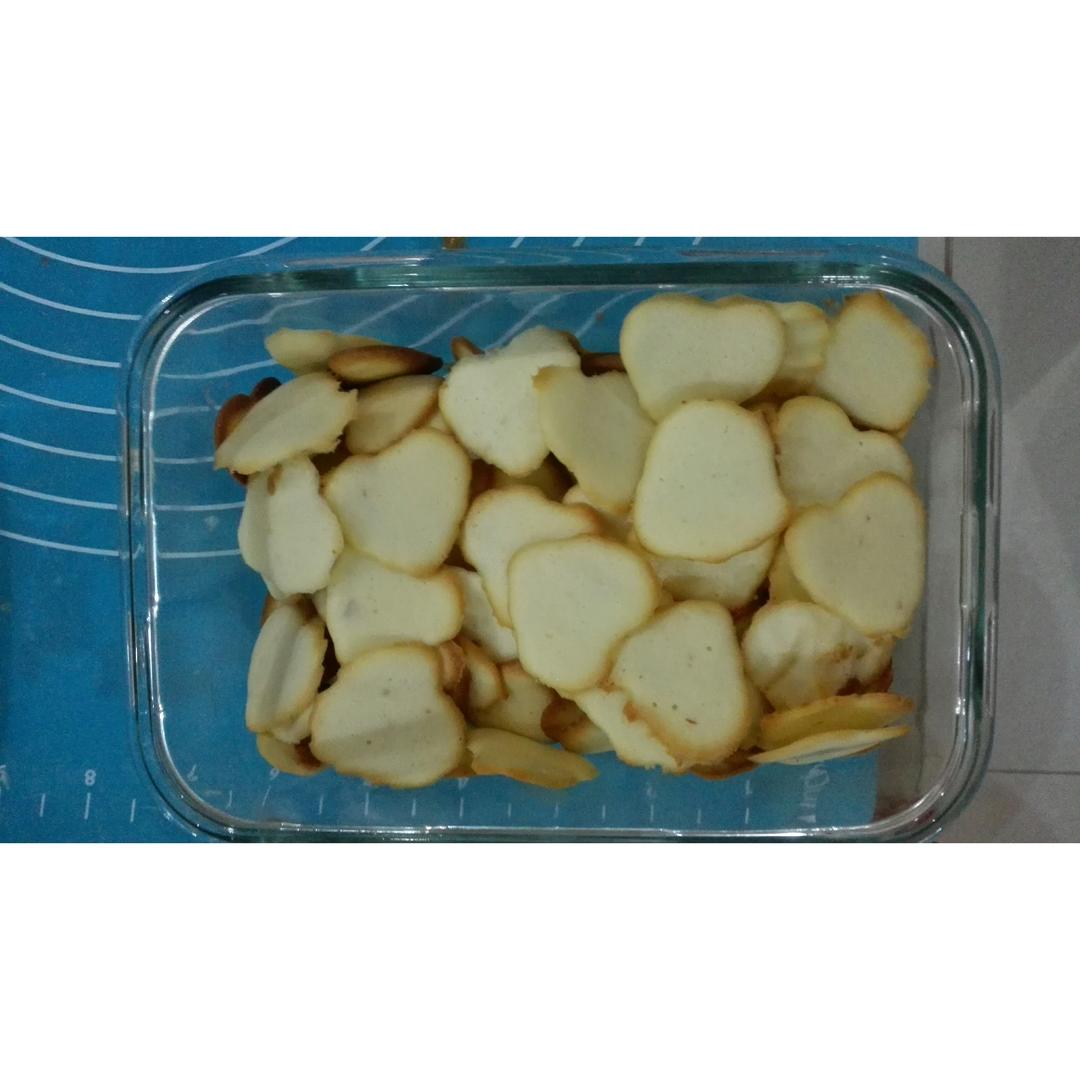 剩余蛋清好去处——杏仁薄饼