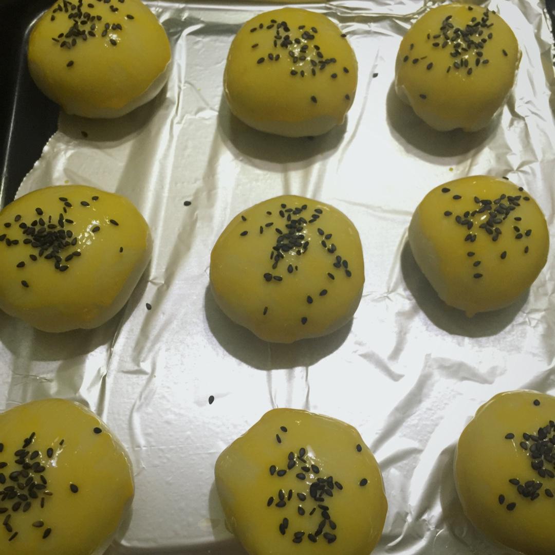 泳式鲜肉榨菜月饼