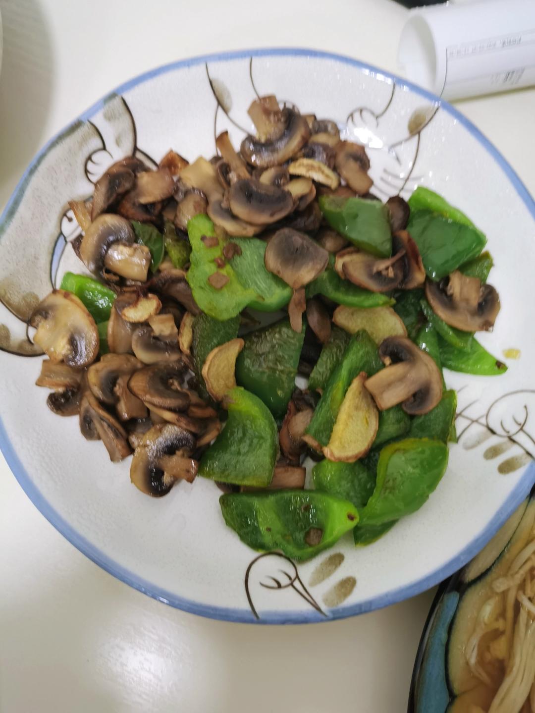 素炒鲜口蘑（白蘑菇），快手家常菜