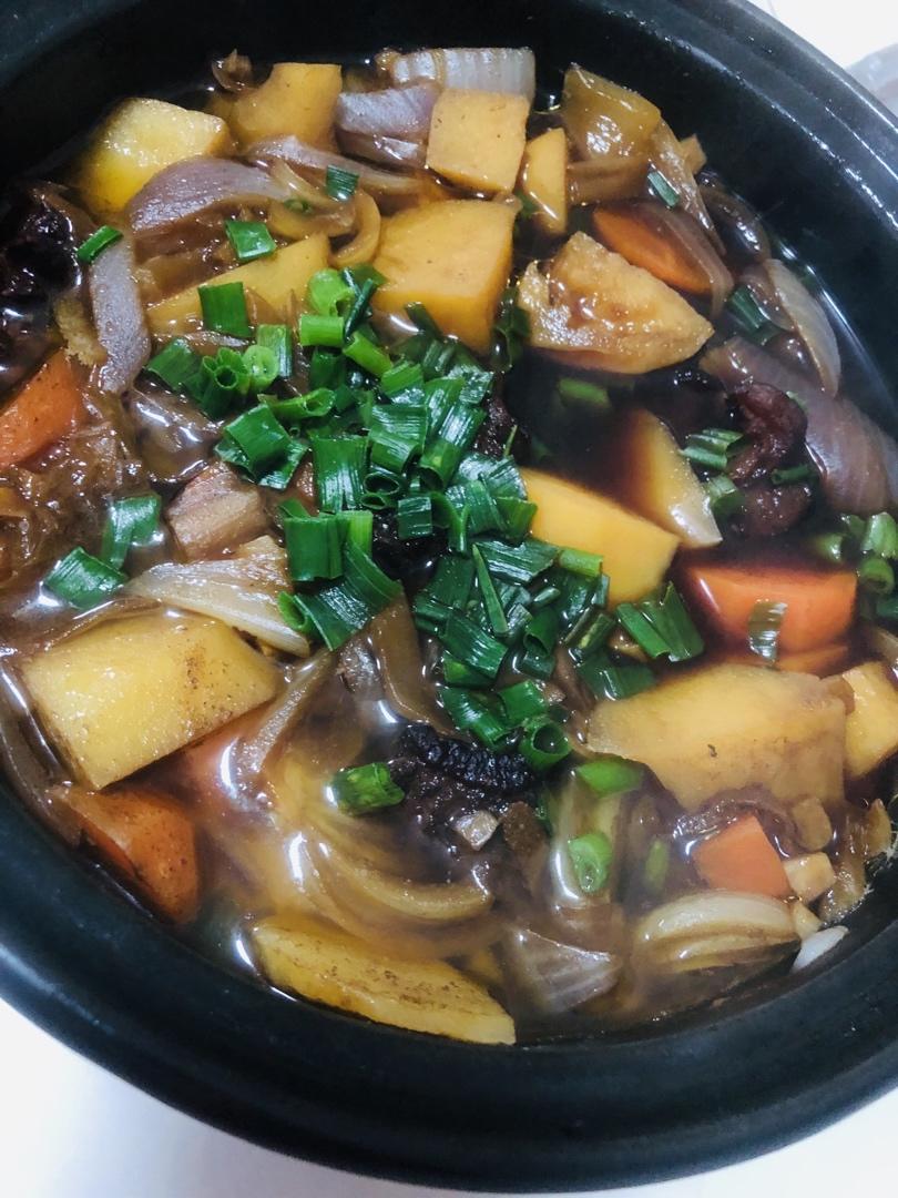 堂妈的土豆炖牛腩