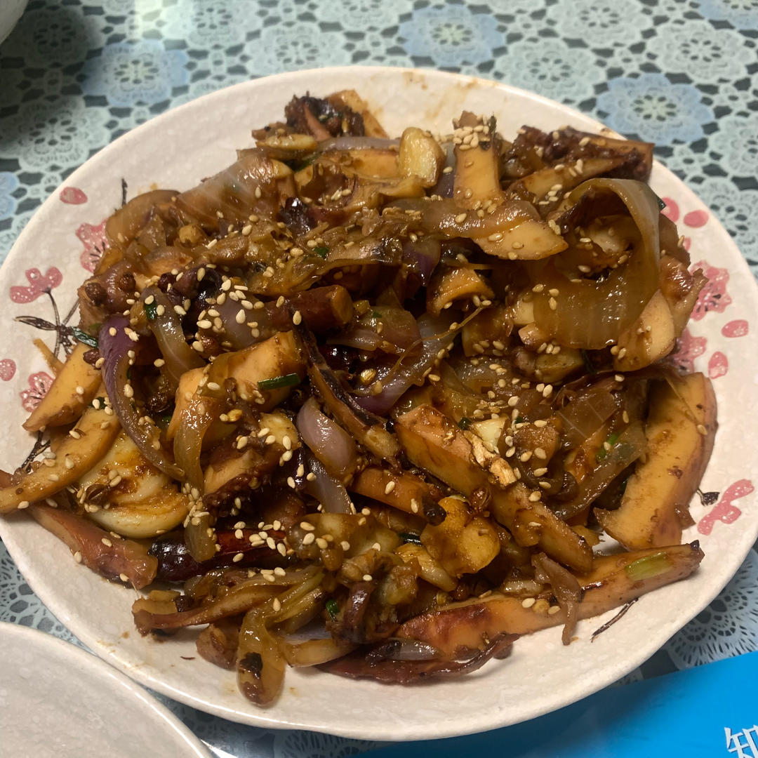干锅酱香鱿鱼