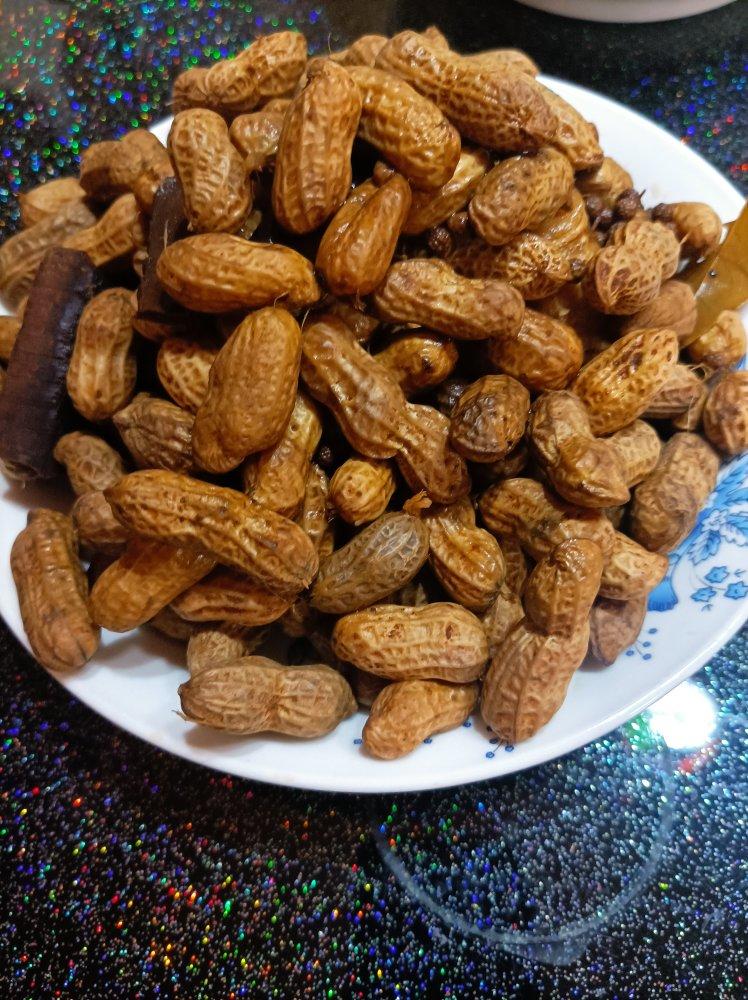 卤煮花生