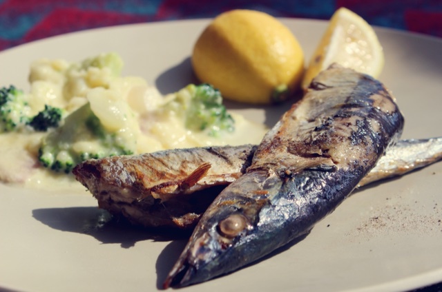 オーブン任せ簡単塩焼き秋刀魚／烤箱版盐烤秋刀鱼