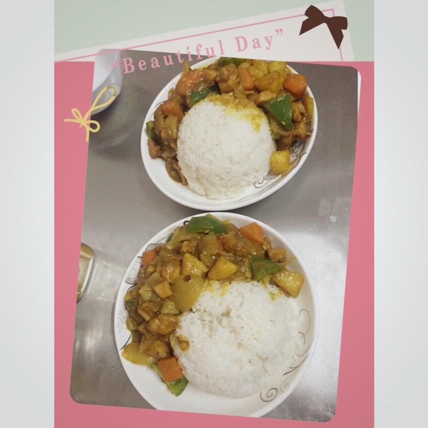 咖喱鸡肉饭