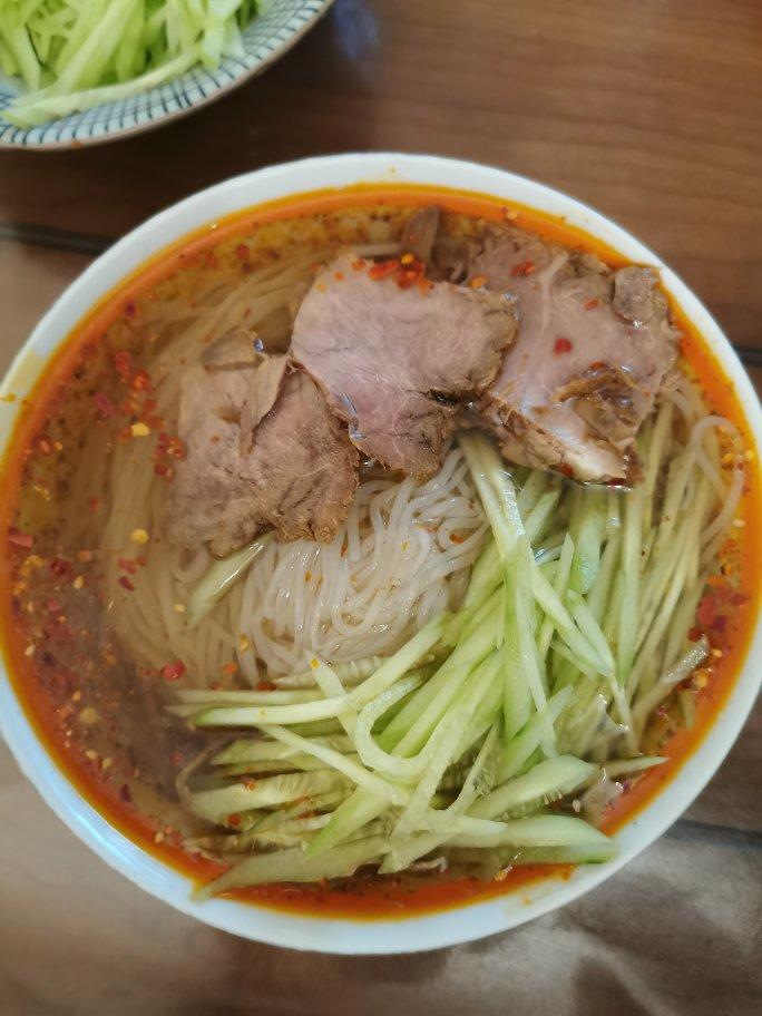 堂妈教你做正宗朝鲜冷面