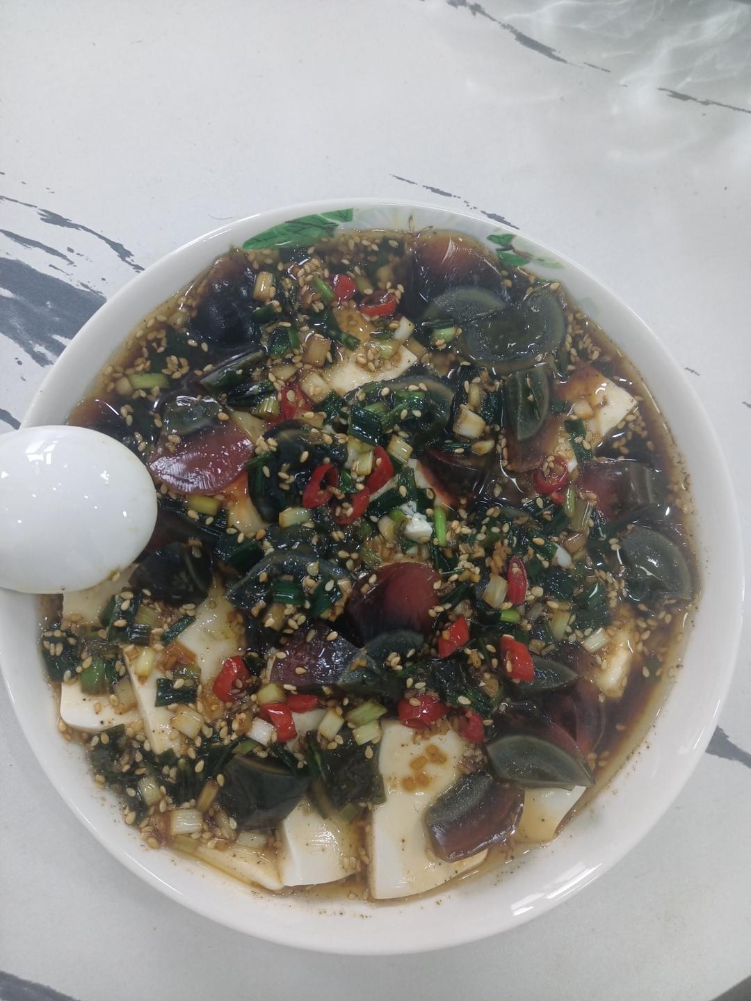 【最佳CP～】凉拌皮蛋豆腐✨